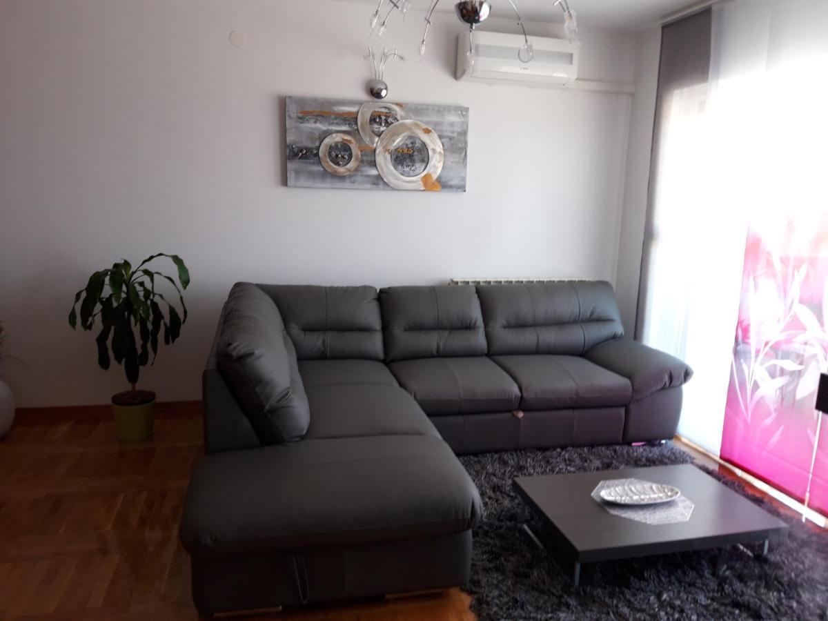 H&T Apartment Senj  Luaran gambar